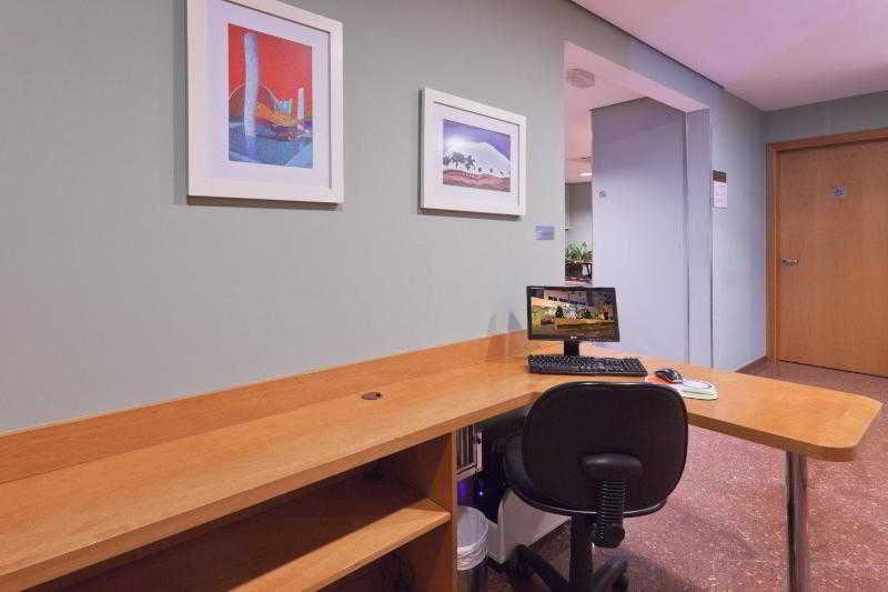 Holiday Inn Express Avenida Sumare Сан-Пауло Удобства фото