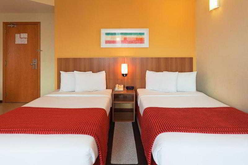 Holiday Inn Express Avenida Sumare Сан-Пауло Номер фото